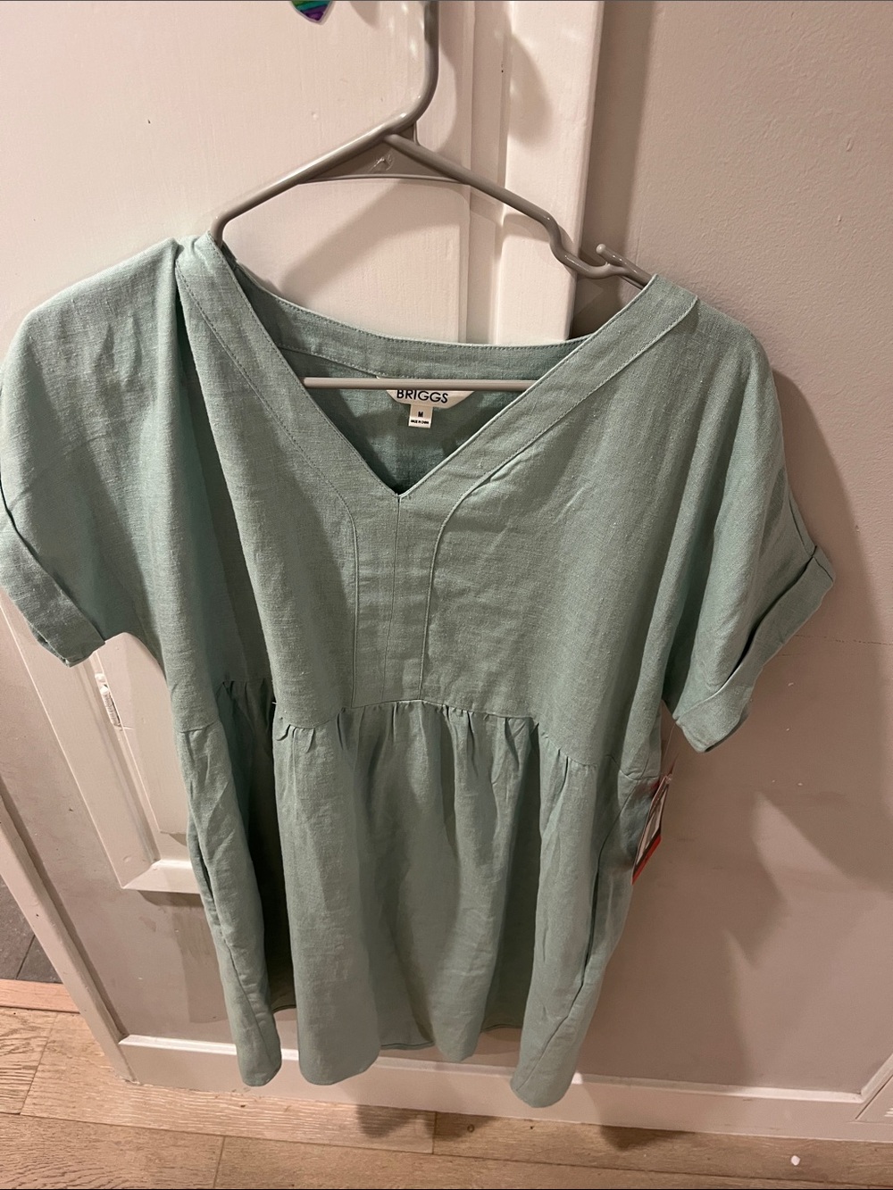 Briggs New York Mint Green V-Neck Midi Dress